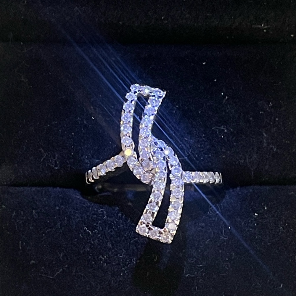 Real diamonds and gold ring